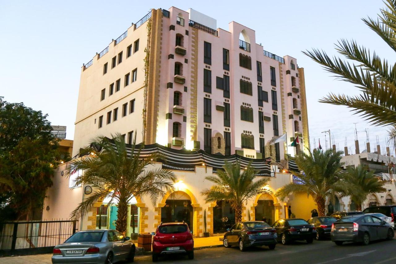 Hotel Golden Tulip 4*