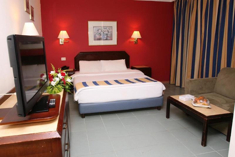 酒店 Golden Tulip Aqaba